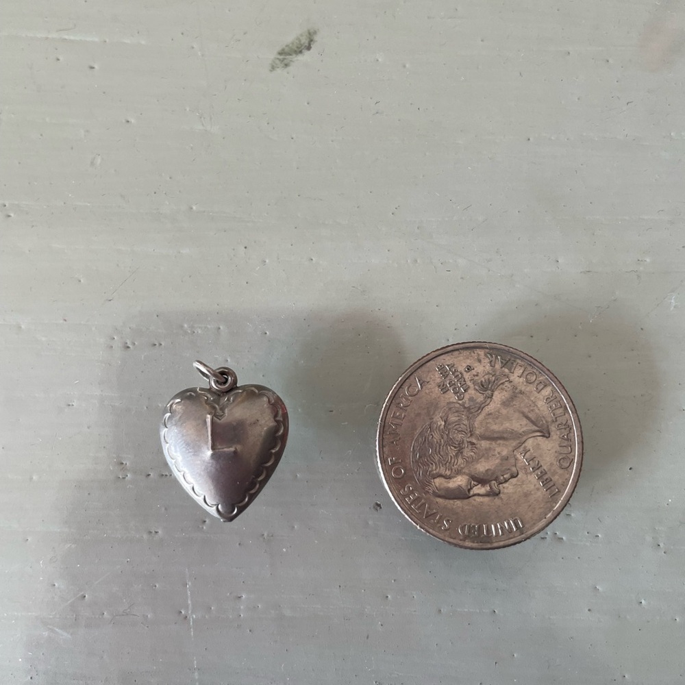 .925 Heart Pendant Necklace Classic Design
